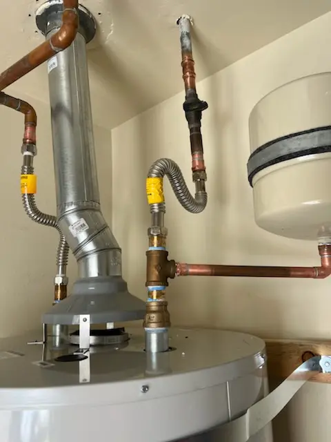 Water heater installation and plumbing repair in Cedarwood Park